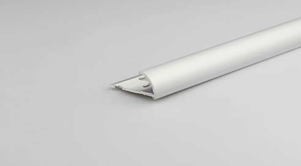 Avslutningsprofil PVC Alu-look 8 mm x 1 m