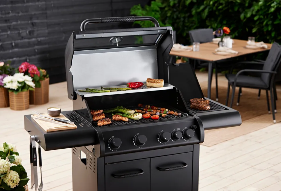 Gasolgrill 4 brännare + 1 Power Burner 19,6 kW Grillexpert