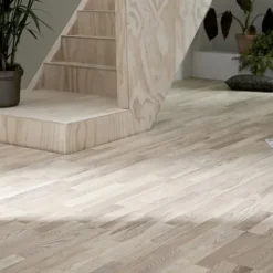 Parkettgolv Ask Vit Wallmann