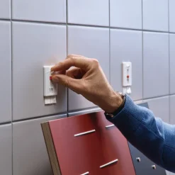 Spik Självhäftande 4 kg 2-pack Tesa