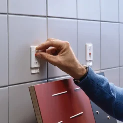 Spik Självhäftande 4 kg 2-pack Tesa