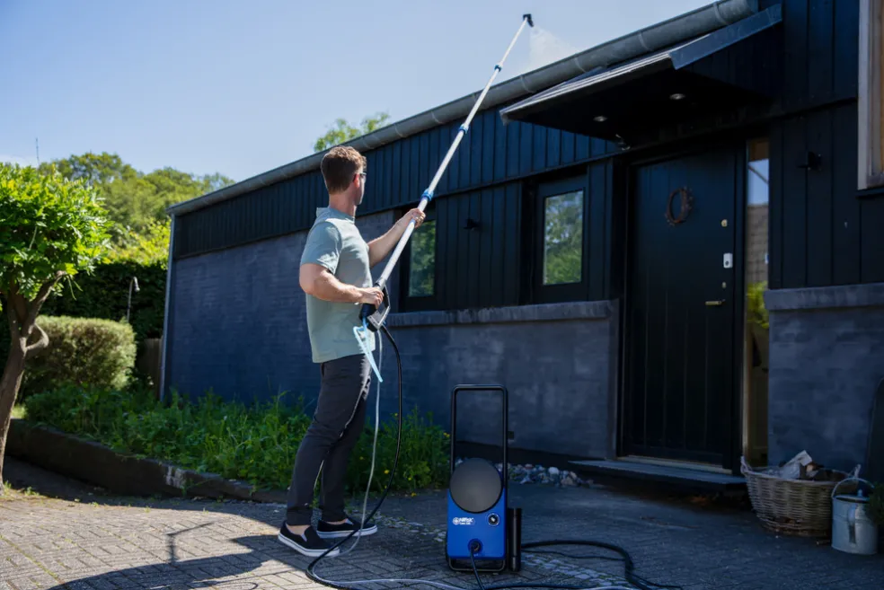 Takrengörare Roof Cleaner Nilfisk