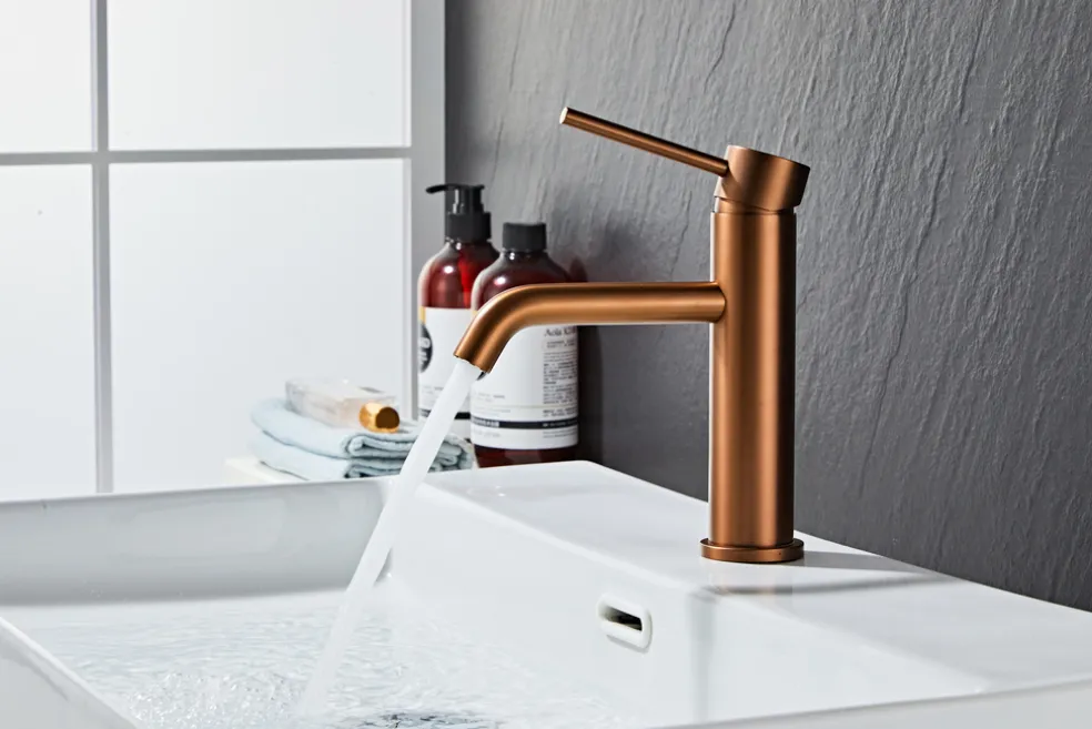 Tvättställsblandare Slim Vinkel Koppar 183 mm