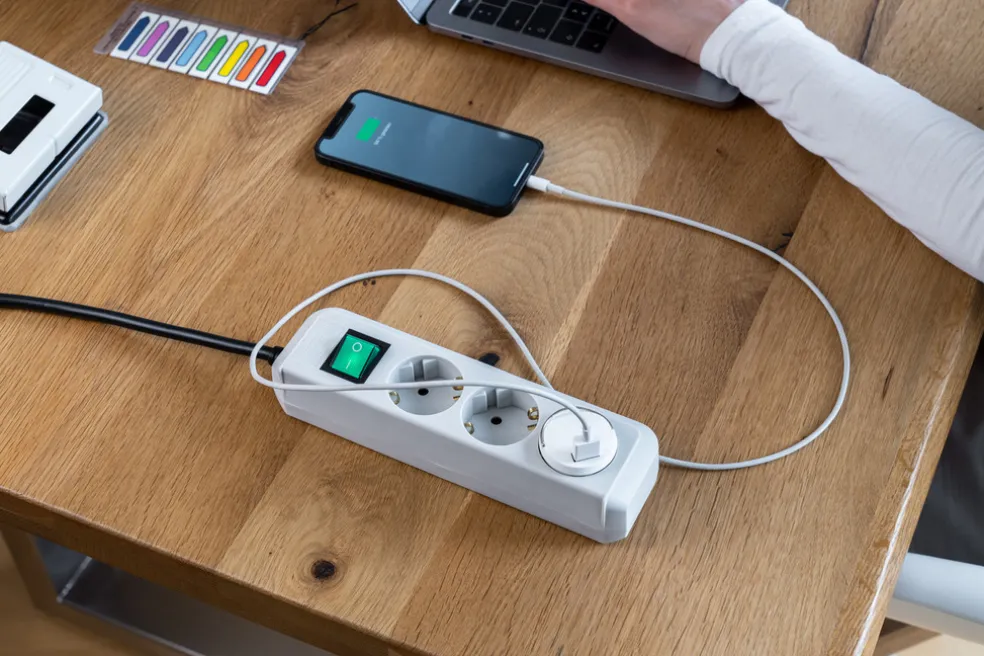 USB-adapter 2,4A Brennenstuhl