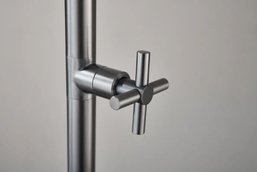 Utedusch Kallvatten Gunmetal Ø200 mm