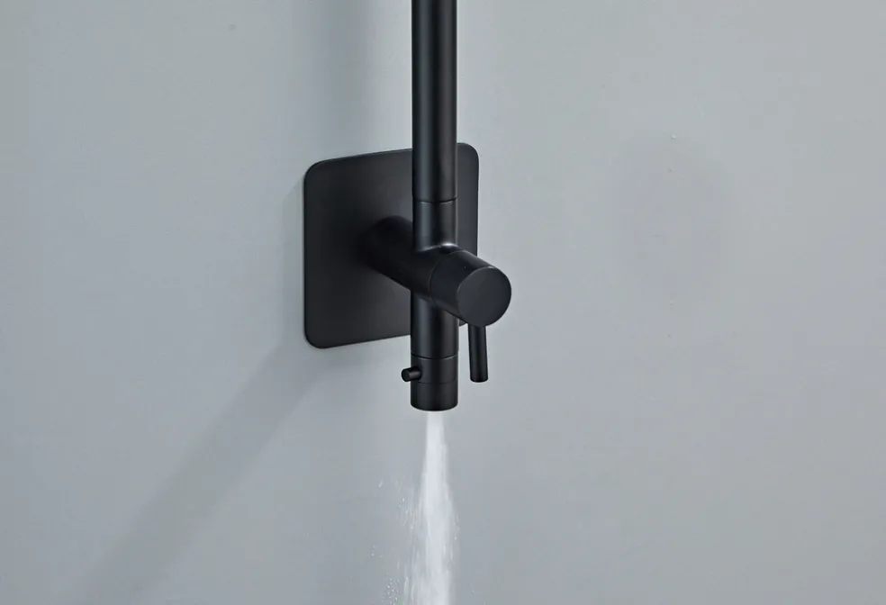 Utedusch Kallvatten Svart Ø200 mm REN