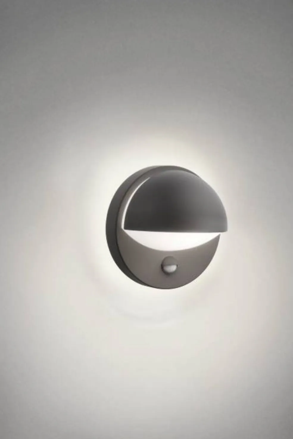 Vägglampa June Sensor Philips