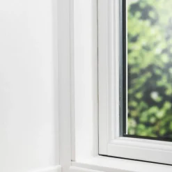 Vägglist PVC Vit 7 x 43 mm - 2,5 m Primo